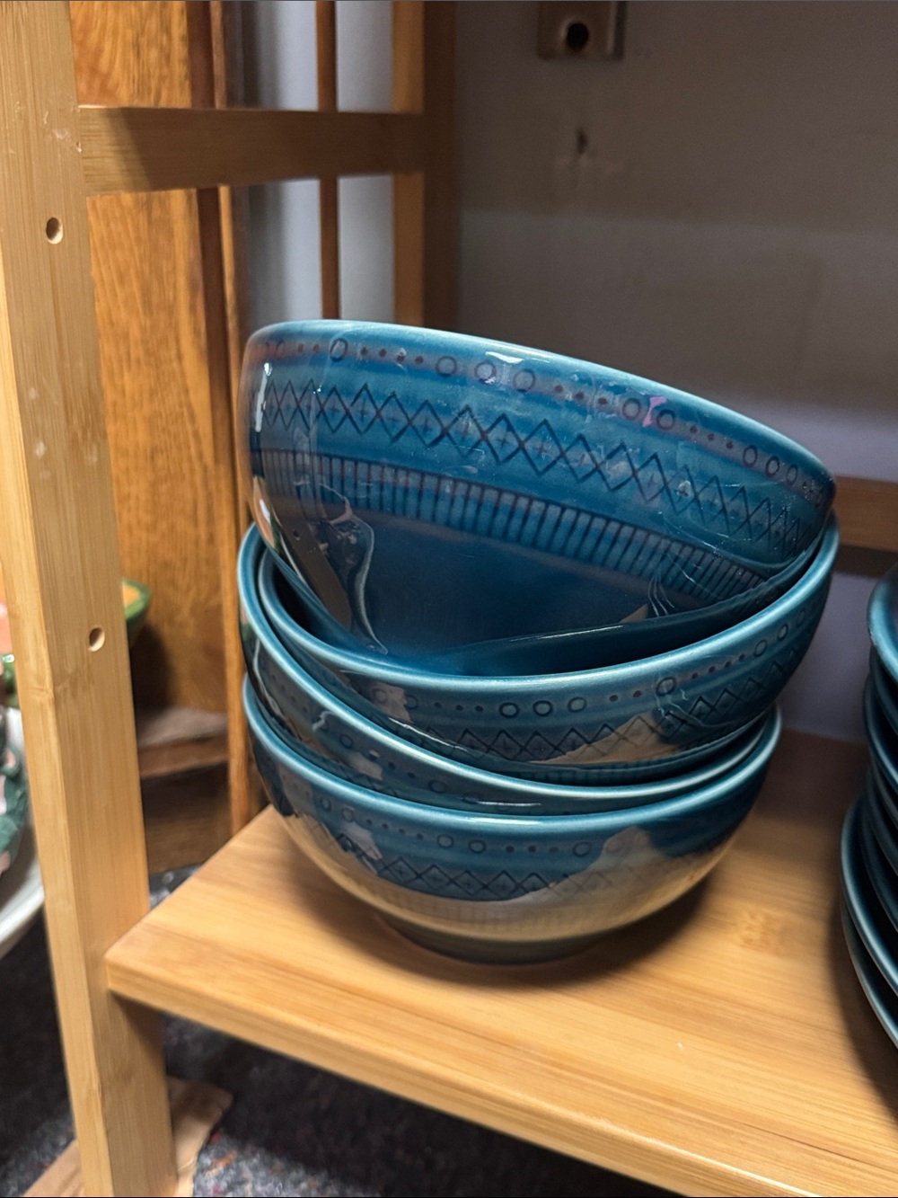 THRESHOLD Kingsland Stoneware Cereal or Salad Bowls Set of 4 6.5” w x 3” deep